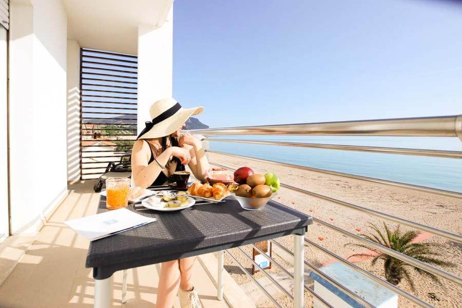 Il Conero Mare Aparthotel Numana Exterior foto